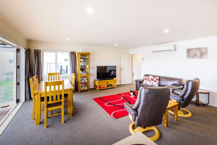 10 Wescombe Grove Feilding_7