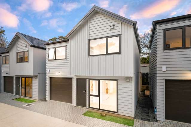 58C Fitzherbert Avenue West Harbour_1