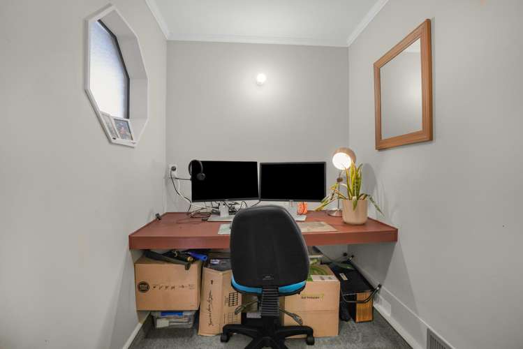 45 Hine Road Wainuiomata_24