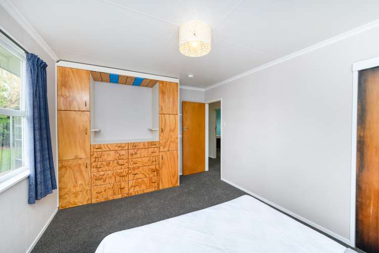 30 Mokau Place Terrace End_13