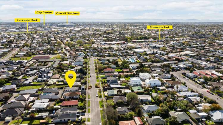 24 Wildberry Street Woolston_19
