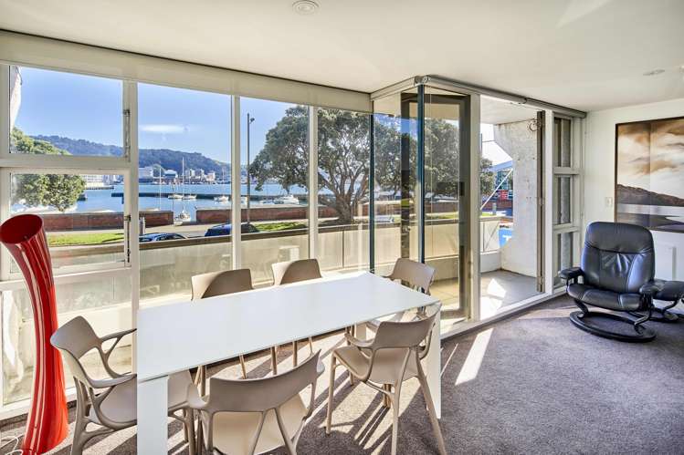 1/130 Oriental Parade Oriental Bay_1