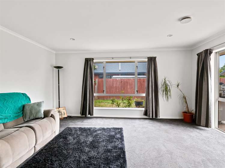 2 Durrell Way Rolleston_6