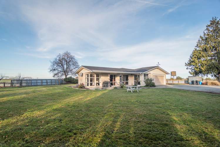 690 Seadown Road Seadown_20