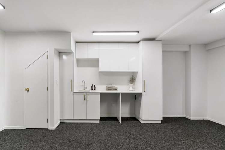 12/8 Dock Street Auckland Central_16