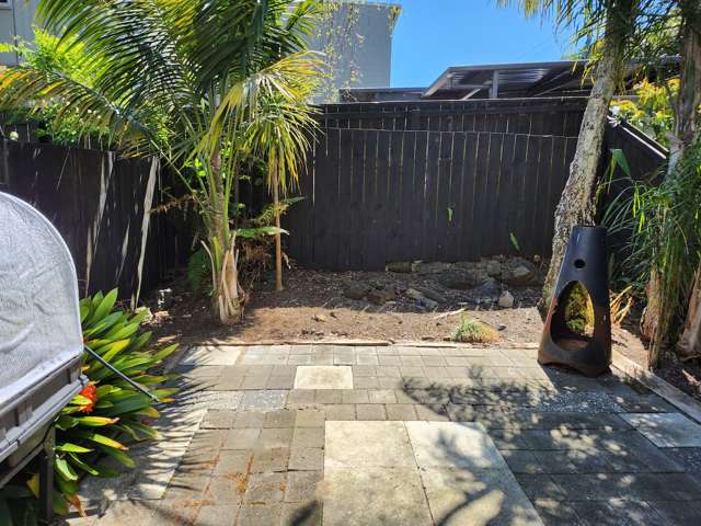 2/20 Spring Street Onehunga_1