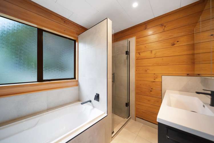 30 Calluna Crescent Totara Heights_8