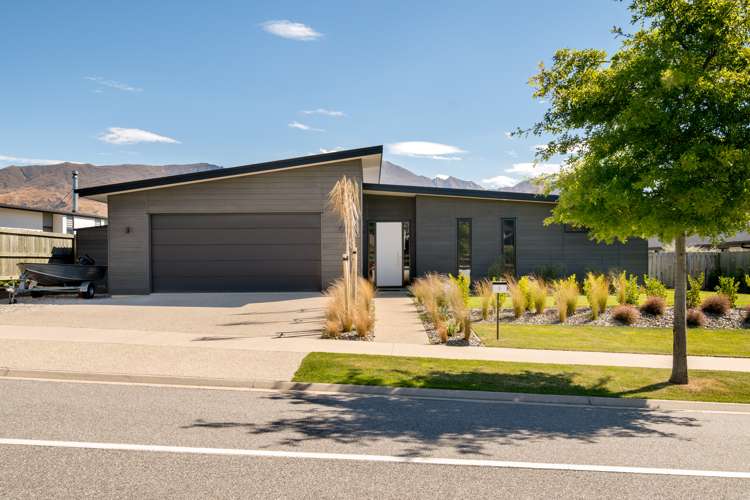 9 Centre Crescent Wanaka_23