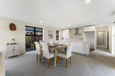 5 Dornal Place_1
