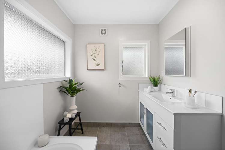 172 Nixon Street Hamilton East_9