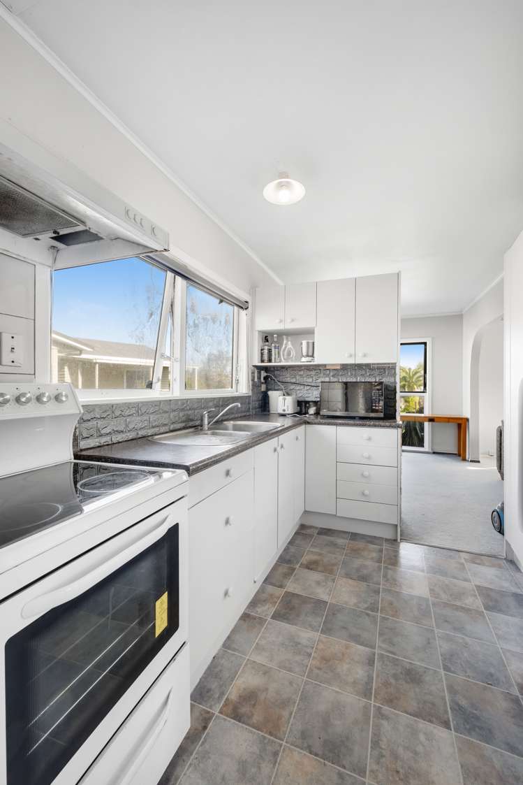 22 Larne Avenue Pakuranga Heights_7