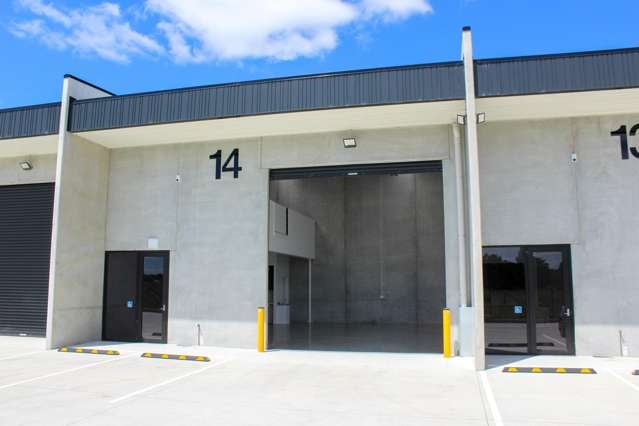 New 160sqm industrial unit - suits tradesmen