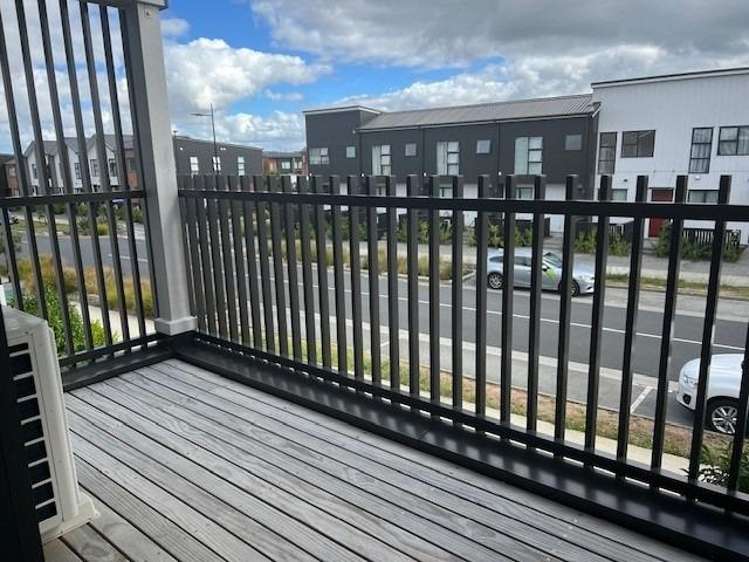 49 Kauri Amber Road Westgate_13