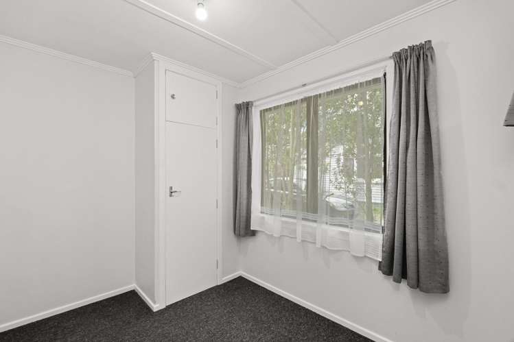 26 Andrew Street Elgin_15