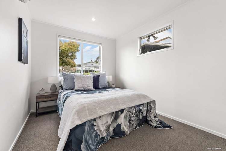 4 Malmo Place Massey_9