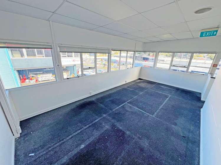 Unit 6/194 Moore Street Howick_6