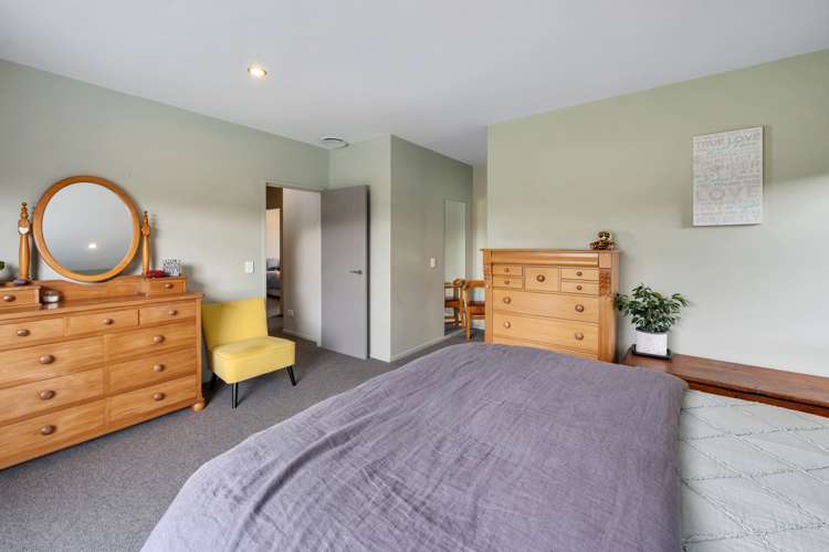 60 Montgomery Crescent Kinloch_17