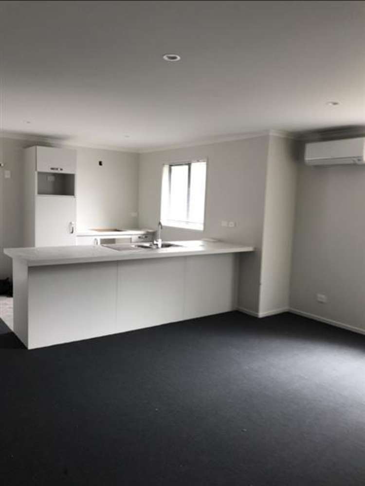 129a Tidal Road Mangere_1