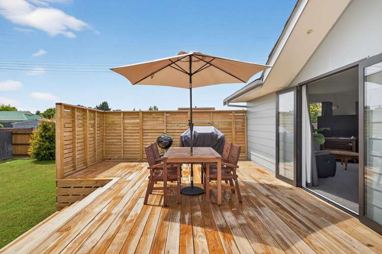 5 Cemetery Road Sanson_5