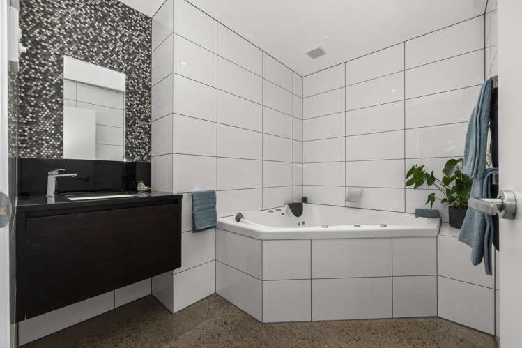 7 Kew Grove Raumati Beach_20