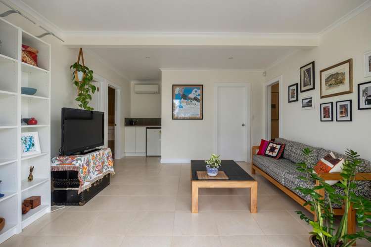 16 Sadgrove Terrace Mount Albert_20