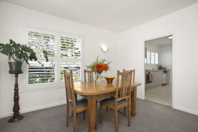 2/36 Clonbern Road Remuera_4