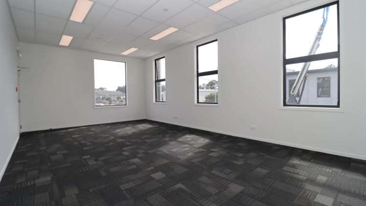 15F Timber Place Riverhead_5