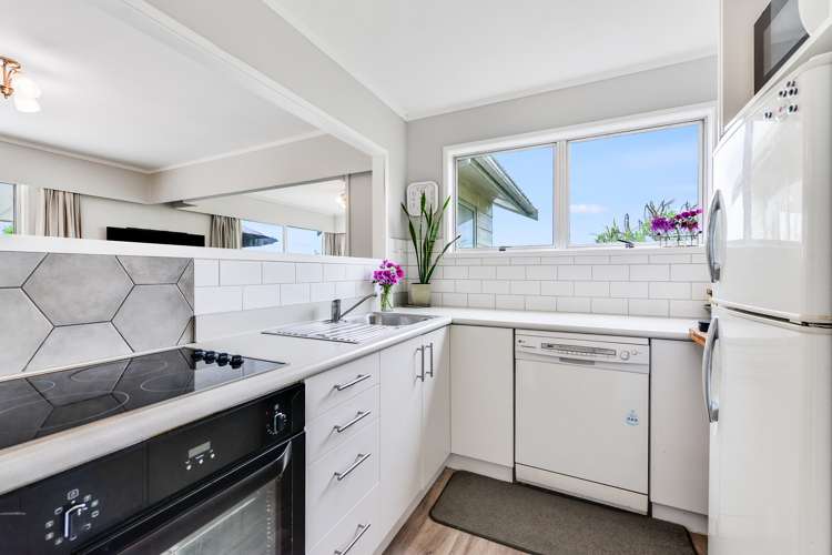 10 Wattle Place Chartwell_17