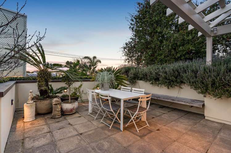 25 Earle Street Parnell_23