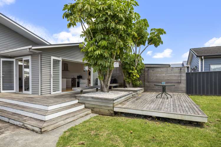 18 Farnborough Crescent Mangere_8