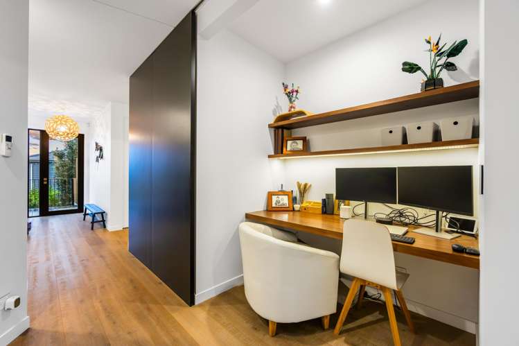 16 Tuatini Place Long Bay_10
