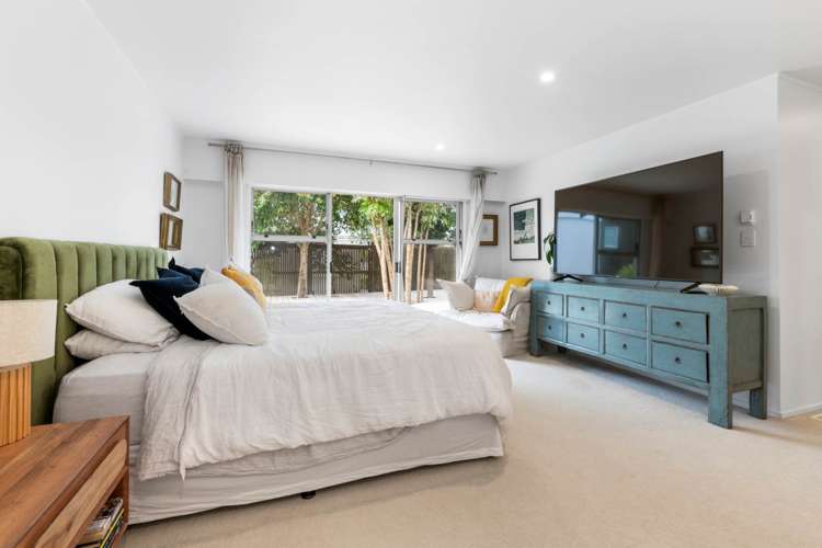 57 Parr Terrace Castor Bay_9