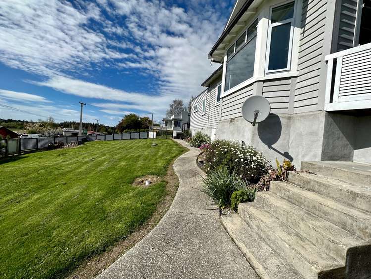 2 Armstrong Street Balclutha_11