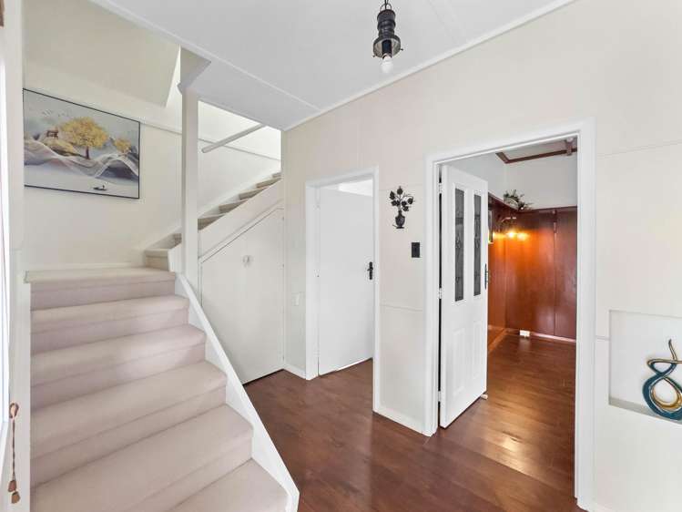 73C East Coast Road Castor Bay_39