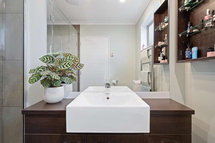 28 Woodstock Place Stoke_14