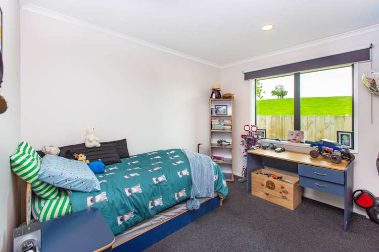 24 Kawariki Drive Baverstock_11