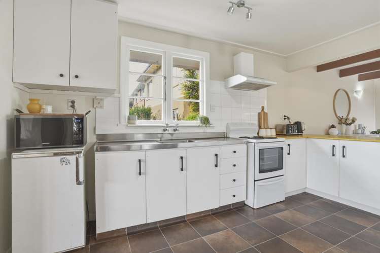 4 Riselaw Road Calton Hill_7