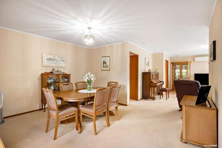 23 Maygrove Drive Orewa_10