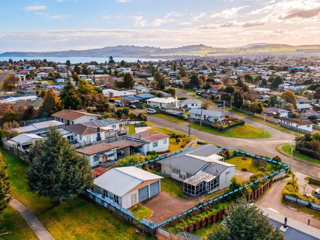 Big Family Home, Big Views, Bigger Possibilities