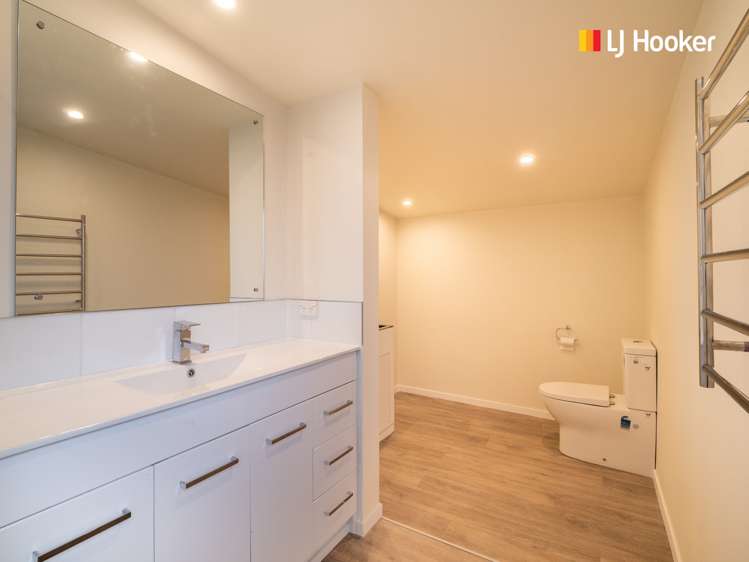 14 Shand Street Green Island_15