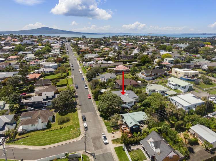 35 Kawerau Avenue Devonport_18