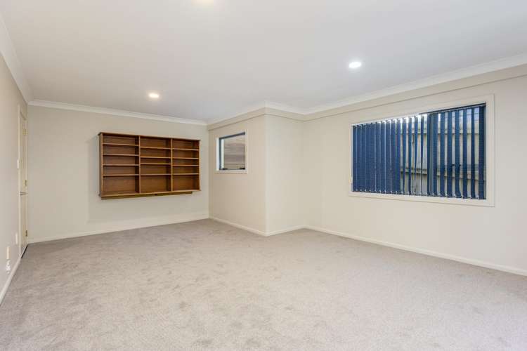 7 Greenway Rise Gulf Harbour_16