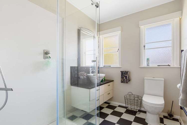 6 Larch Street Victoria_10