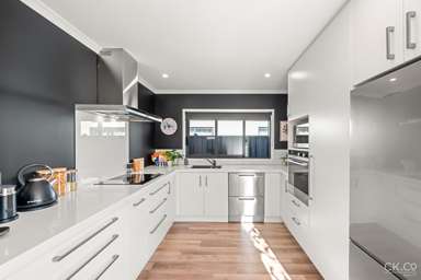 9 Pattullo Crescent_1