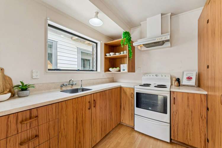 25A Downing Street Glenfield_12