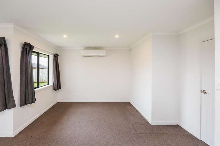 19 Varsity Heights Fitzherbert_12