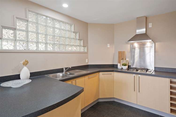 22 Ballymena Drive Belfast_10