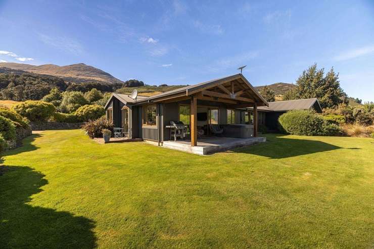 Glenorchy Hotel, in Queenstown, is looking for a new owner. Photo / Supplied