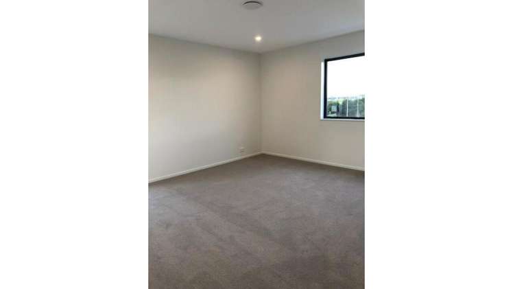 21 Whimbrel Road Flat Bush_8