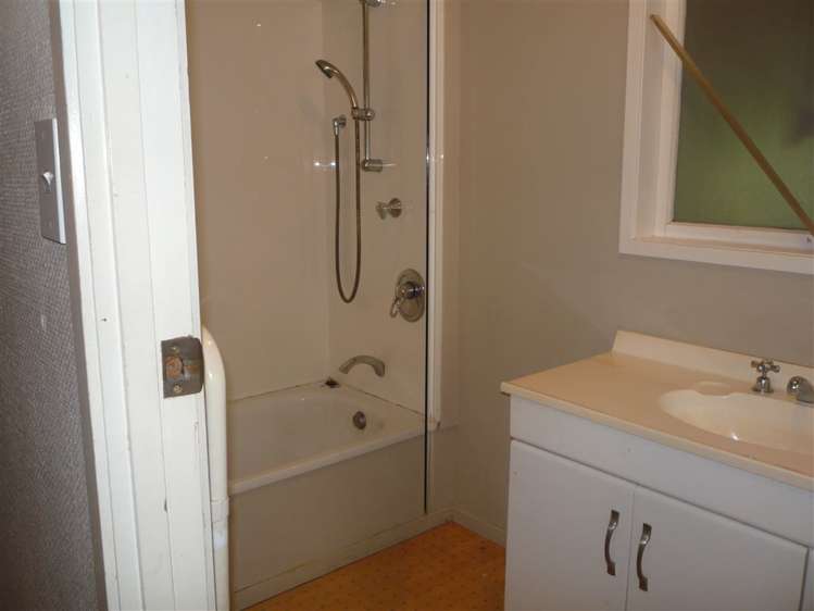 80 Connaught Street Blockhouse Bay_7